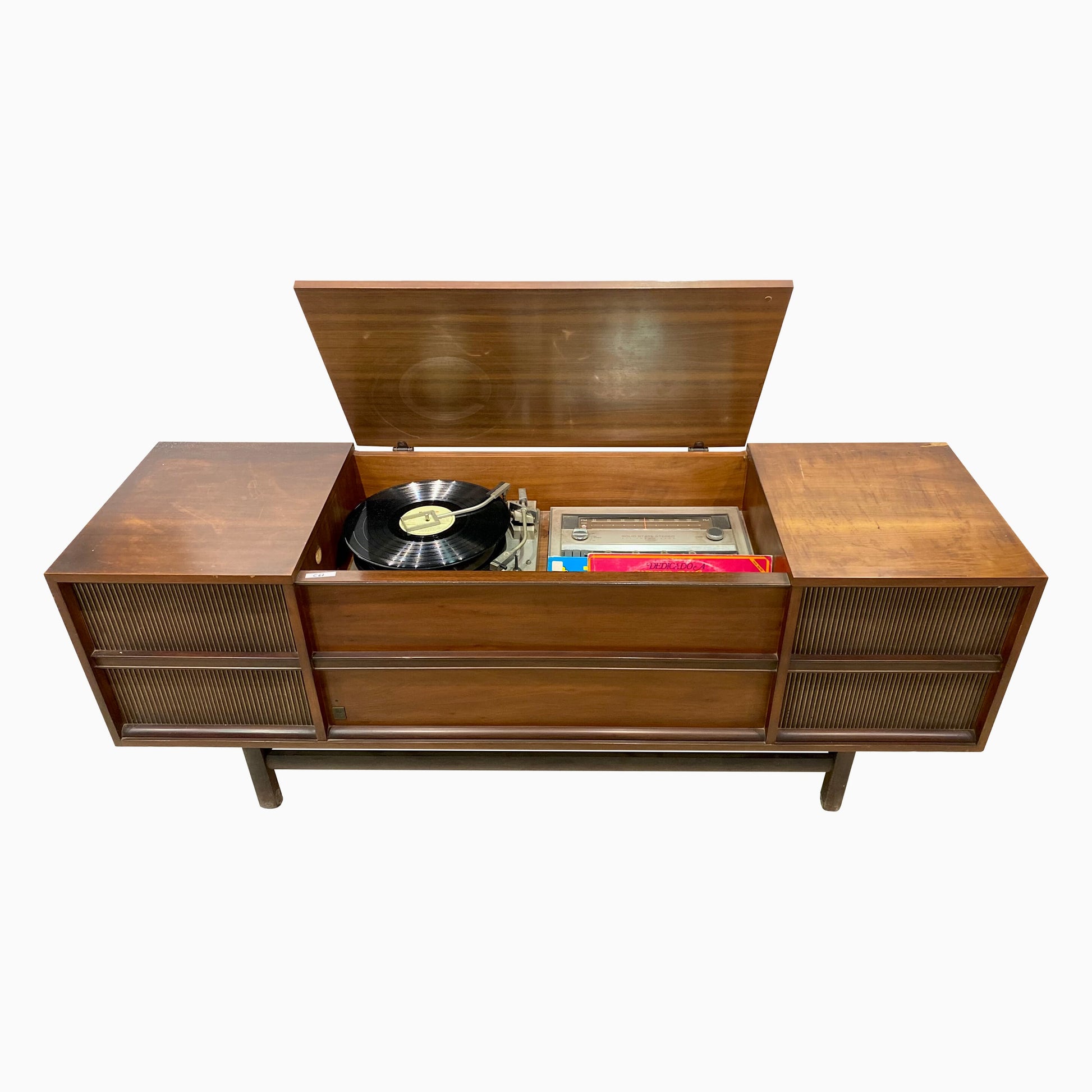 MUEBLE TOCADISCOS – ODALYS