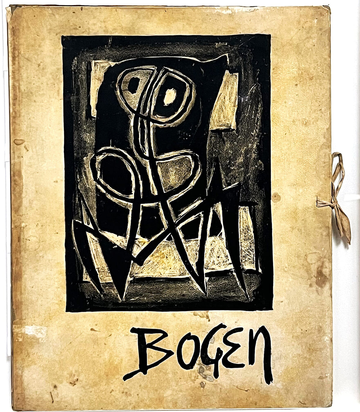 L129. CARLOS GONZÁLEZ BOGEN